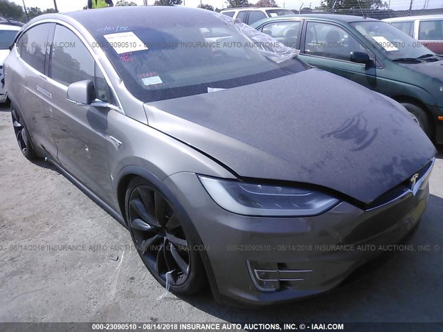 Tesla Model x (2016)