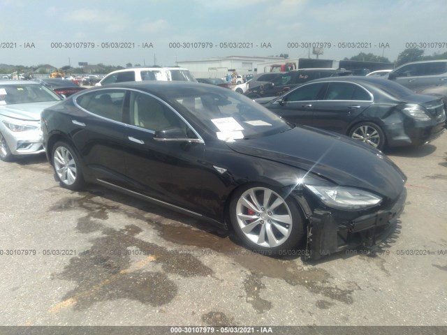 Tesla Model s (2015)