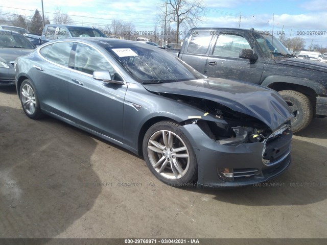 Tesla Model s (2013)