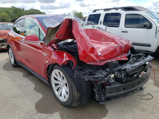 Tesla Model x (2016)