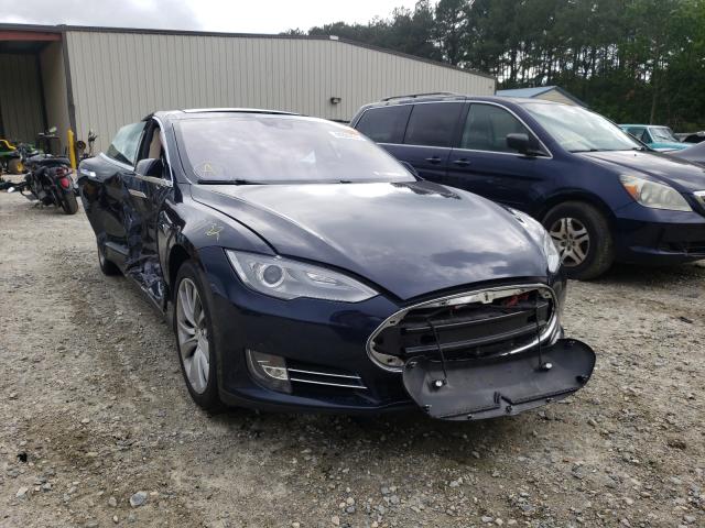 Tesla Model s (2014)