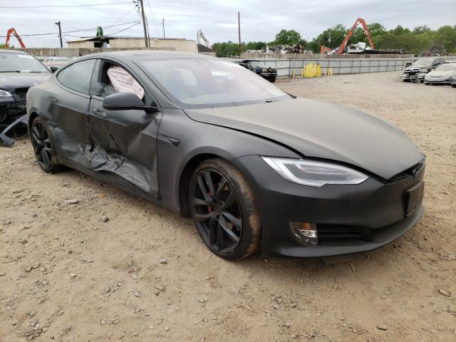 Tesla Model s (2018)