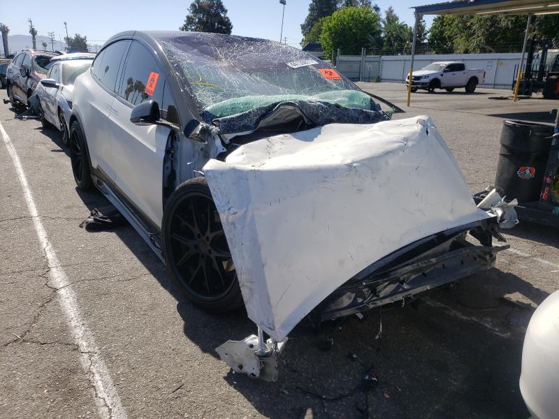 Tesla Model x (2017)