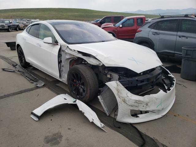 Tesla Model s (2016)