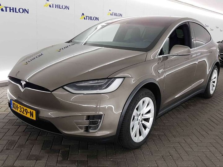 Tesla Model x (2016)
