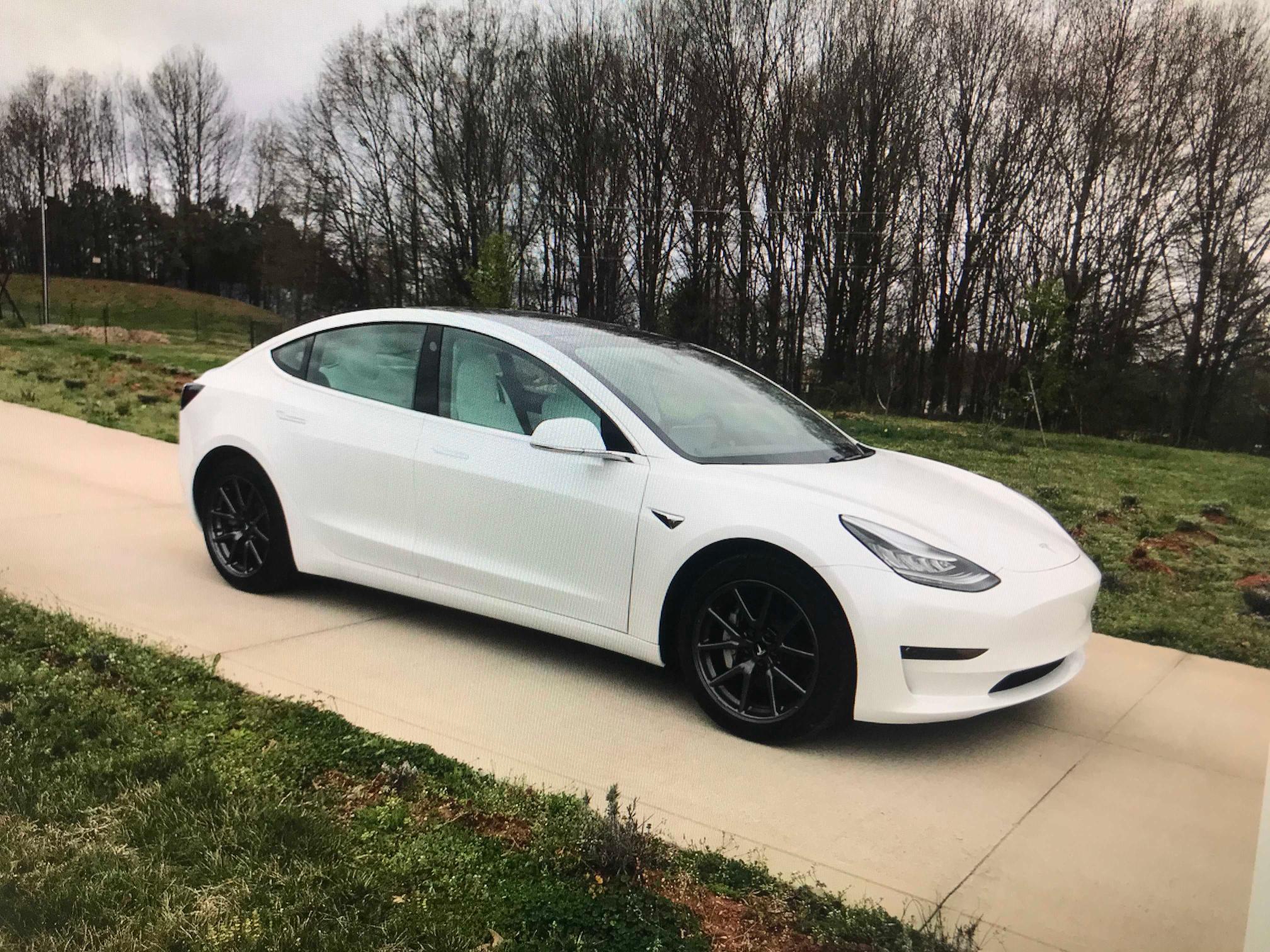 Tesla Model 3 (2020)
