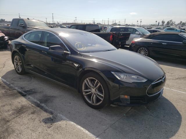 Tesla Model s (2015)
