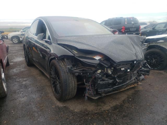 Tesla Model x (2016)