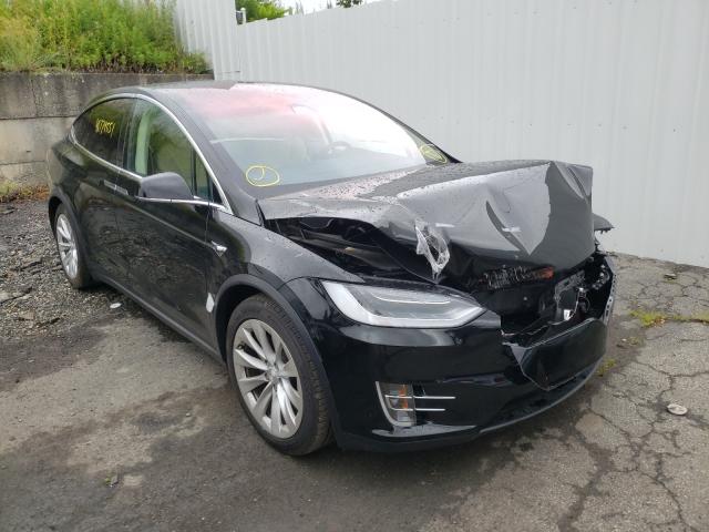Tesla Model x (2017)