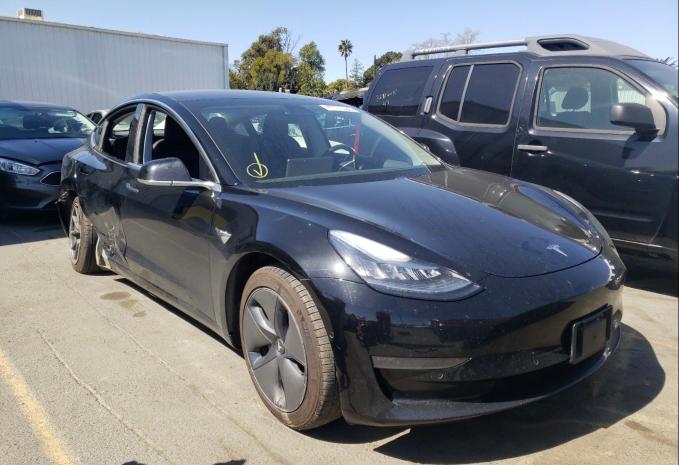 Tesla Model 3 (2018)