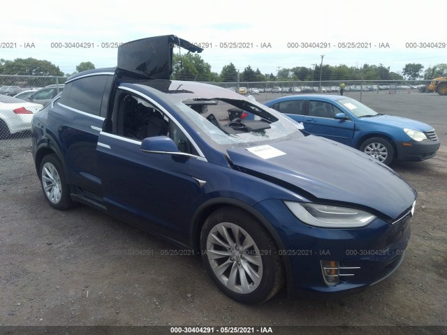 Tesla Model x (2020)