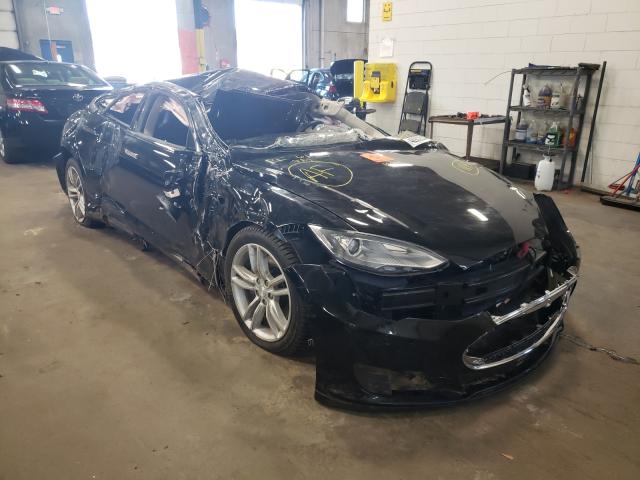 Tesla Model s 85 (2015)