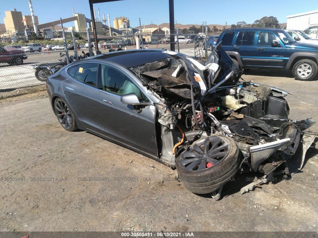 Tesla Model s (2014)