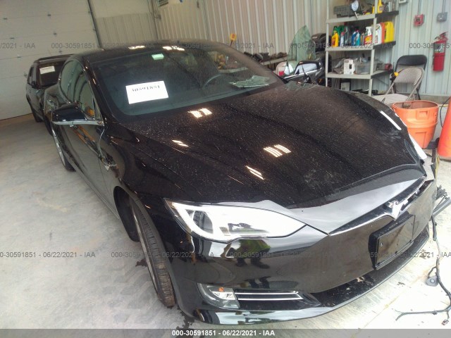 Tesla Model s (2018)