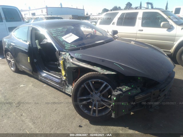 Tesla Model s (2015)