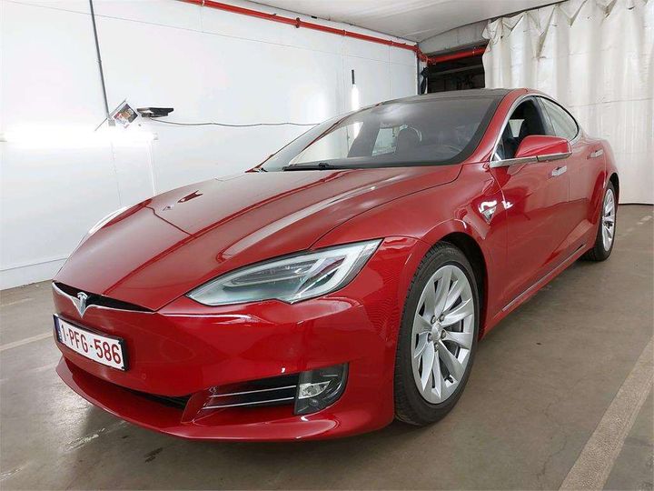 Tesla Model s (2016)