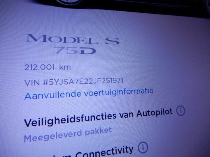 Tesla Model s (2018)