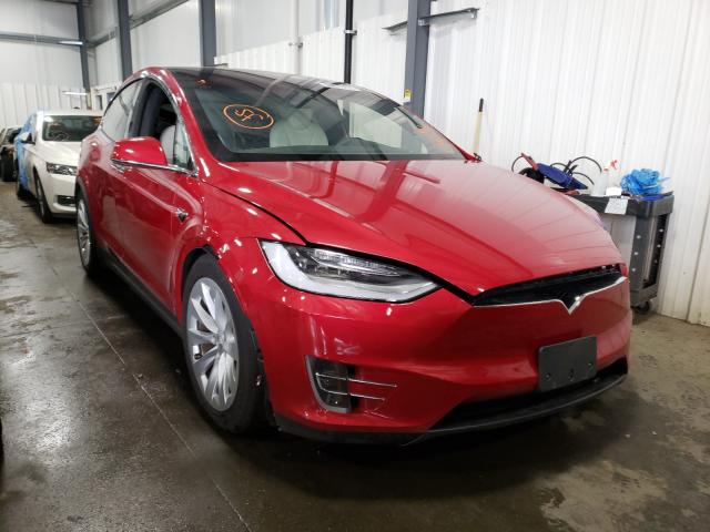 Tesla Model x (2020)