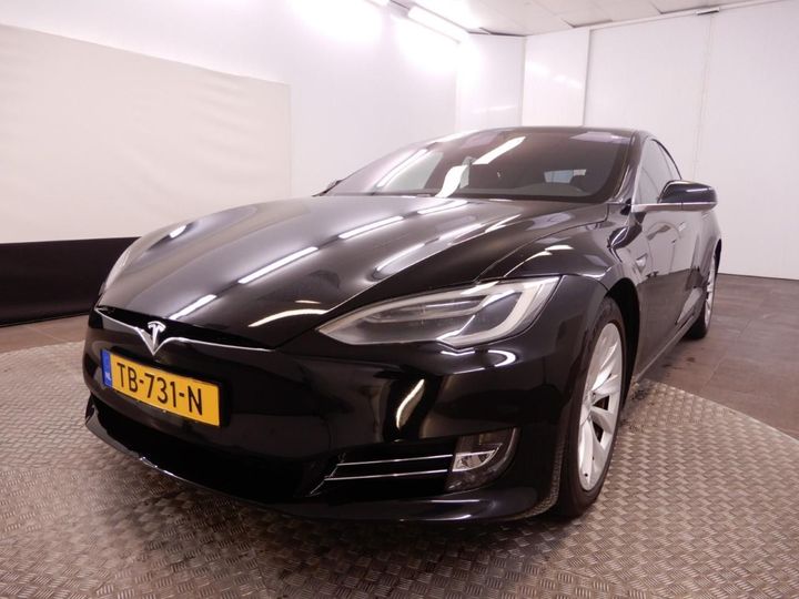 Tesla Model s (2018)