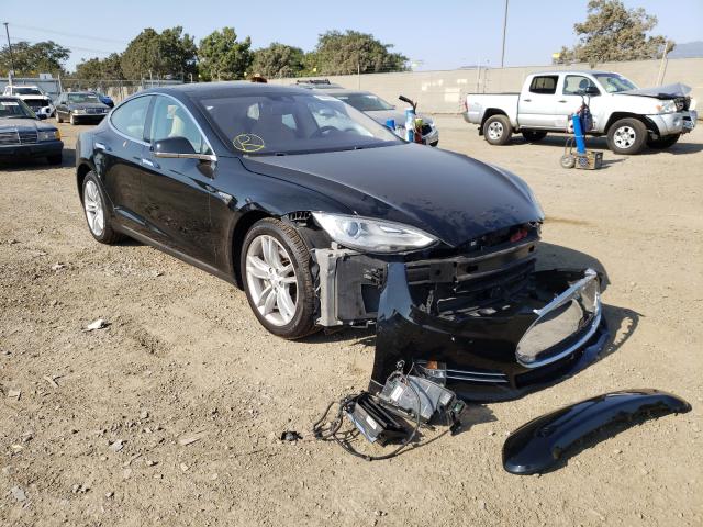 Tesla Model s 85 (2015)