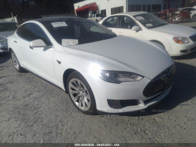 Tesla Model s (2016)