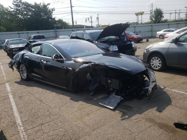 Tesla Model s (2016)