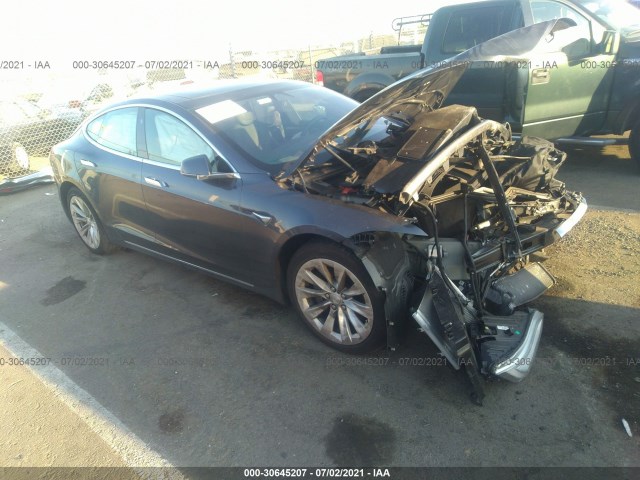 Tesla Model s (2017)