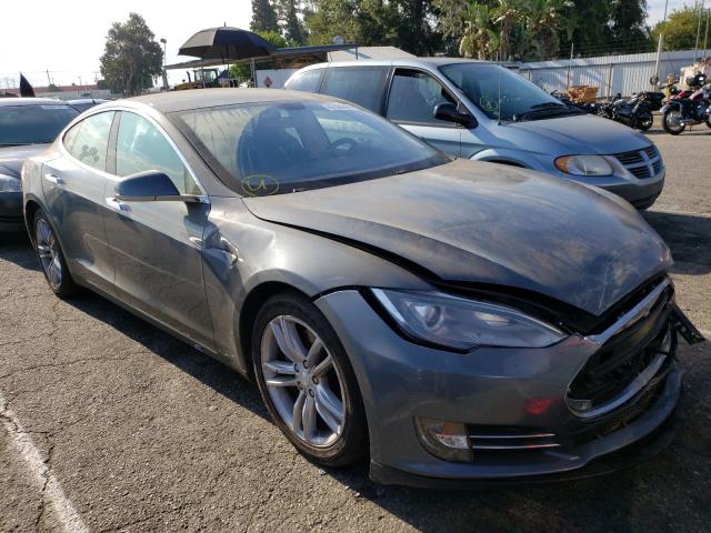 Tesla Model s (2013)