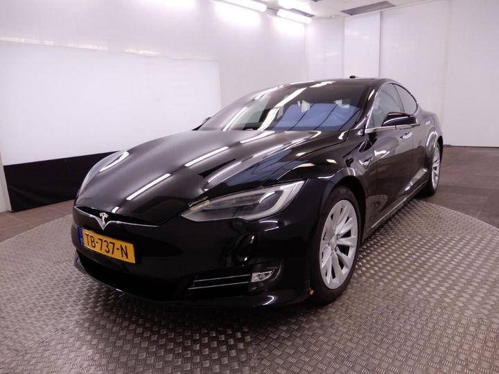 Tesla Model s (2018)