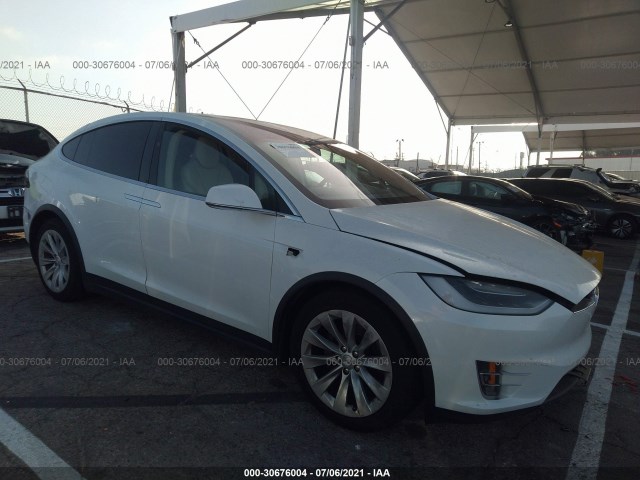 Tesla Model x (2018)