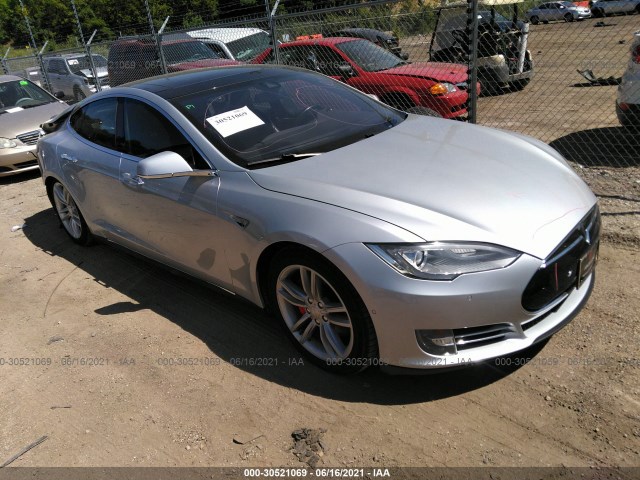 Tesla Model s (2014)