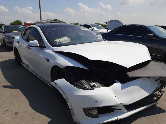 Tesla Model s (2016)
