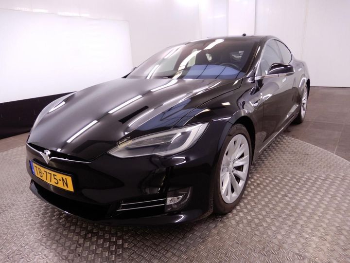 Tesla Model s (2018)