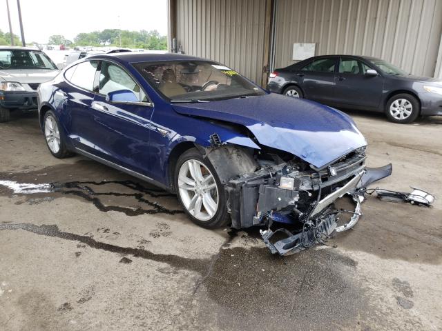 Tesla Model s (2016)