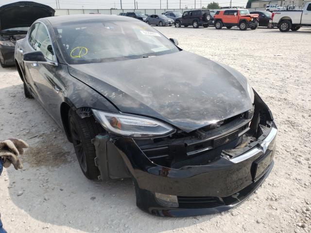 Tesla Model s (2017)