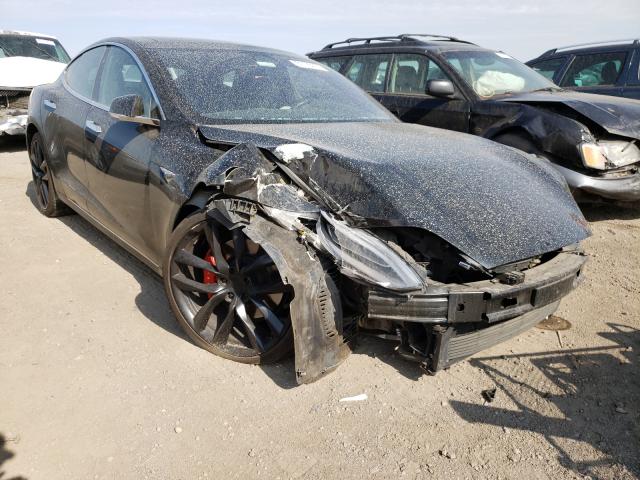 Tesla Model s (2018)