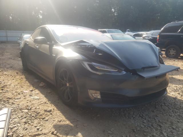 Tesla Model s (2021)