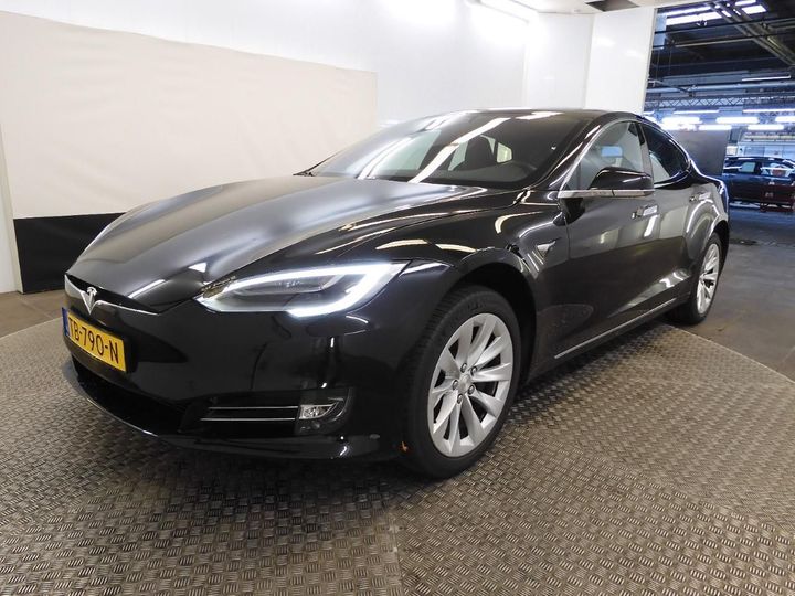 Tesla Model s (2018)