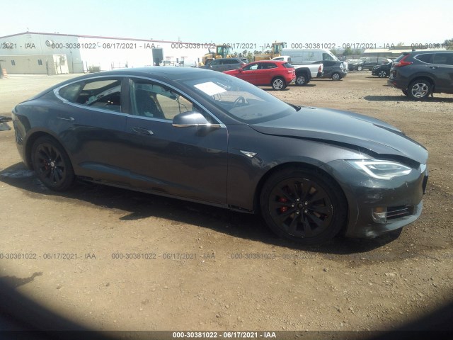 Tesla Model s (2016)