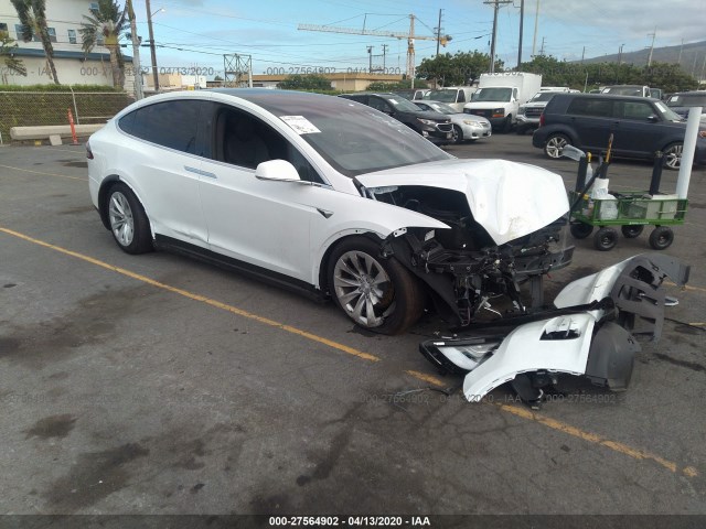 Tesla Model x (2020)