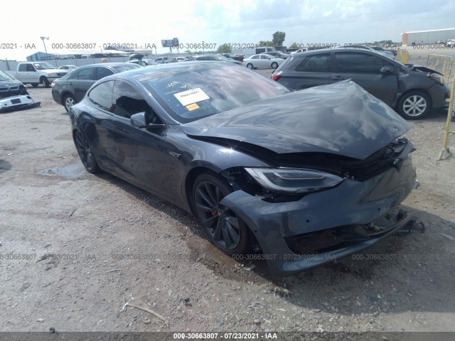 Tesla Model s (2017)