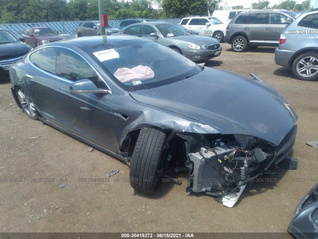 Tesla Model s (2013)