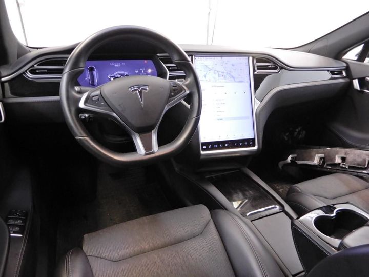 Tesla Model s (2018)