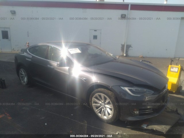 Tesla Model s (2018)