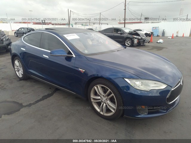 Tesla Model s (2015)