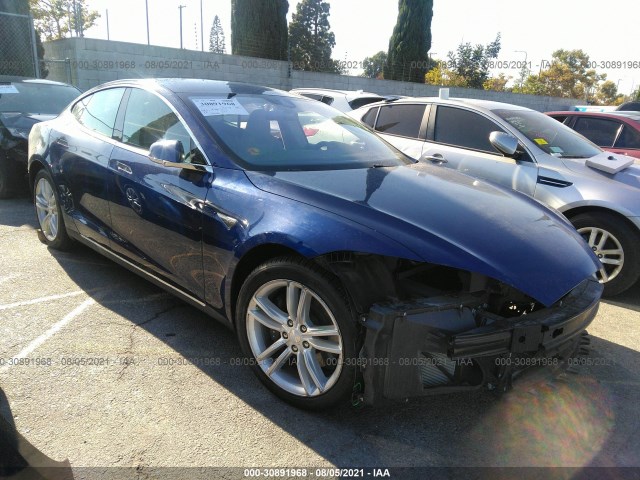 Tesla Model s (2015)