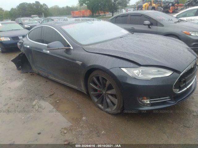 Tesla Model s (2014)