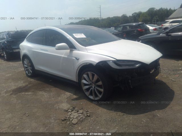 Tesla Model x (2017)