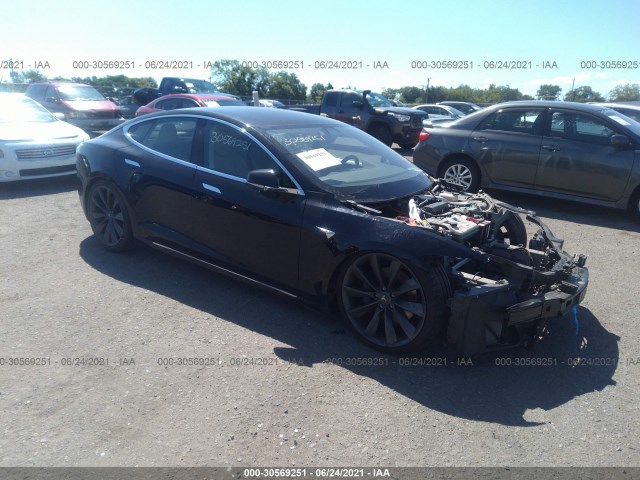 Tesla Model s (2017)