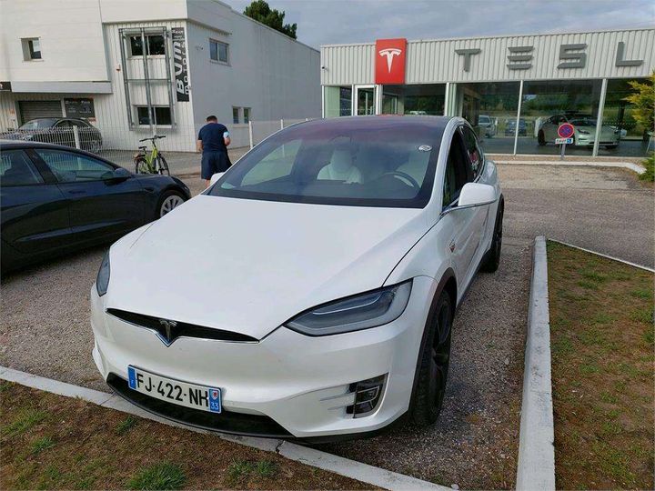 Tesla Model x (2019)